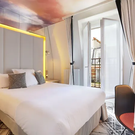 Hotel Nouvel Eiffel 3*