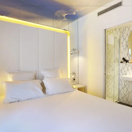Hotel Nouvel Eiffel Paříž