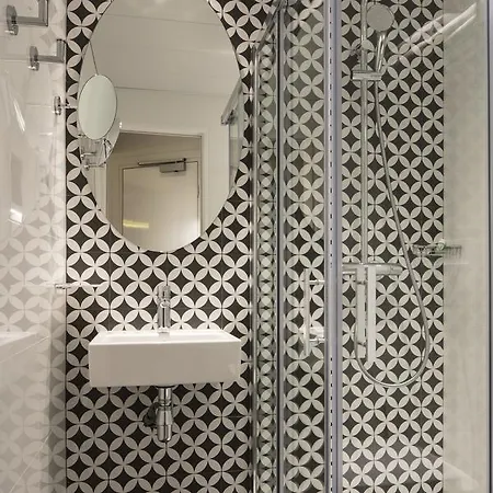 نوفيل إيفل فندق باريس