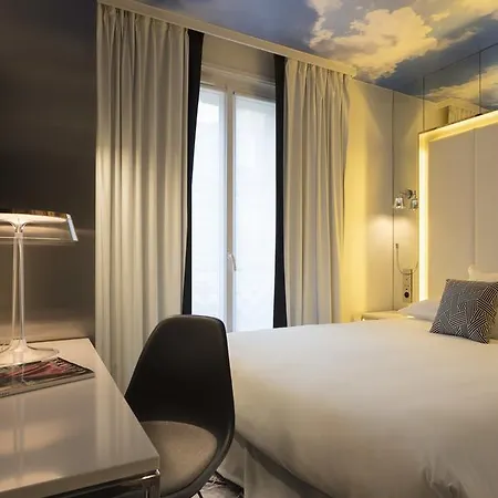 Nouvel Eiffel Hotel 3*