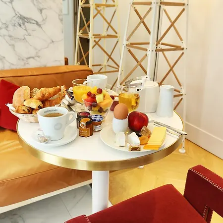 Nouvel Eiffel Hotel 3*