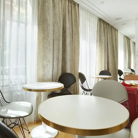 Nouvel Eiffel Hotel Paříž