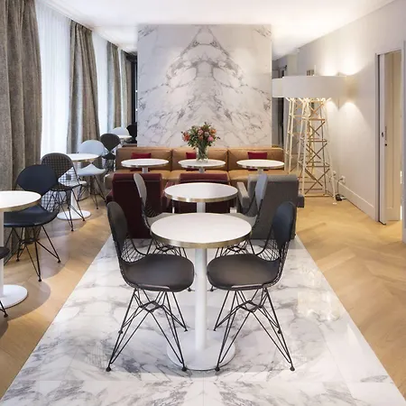 Hotel Nouvel Eiffel Paříž