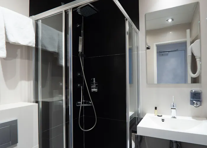 Otel Nouvel Eiffel Paris