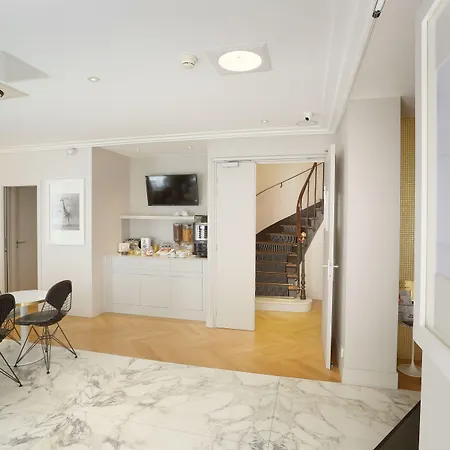 Nouvel Eiffel 3* Paris