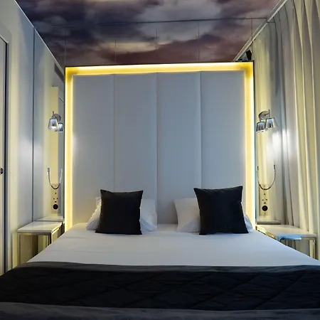 Nouvel Eiffel 3* Paris